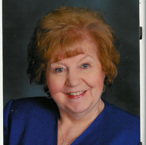 Della Miller Photo 18