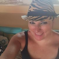 Dawn Austin Photo 17