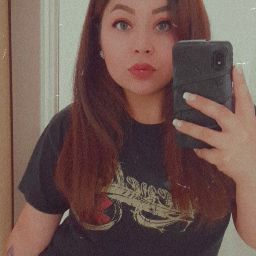 April Campos Photo 29