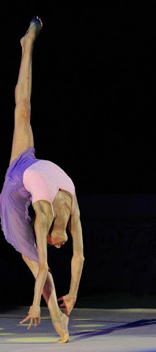 Stephanie Sanchez Photo 33