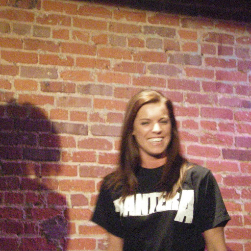 Michelle Dobbs Photo 16