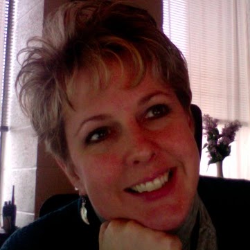 Karen Warren Photo 30