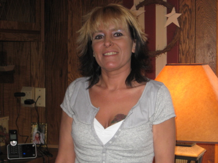 Kathy Dillon Photo 22