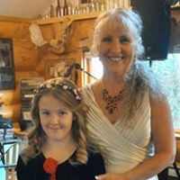 Judy Lindsey Photo 15