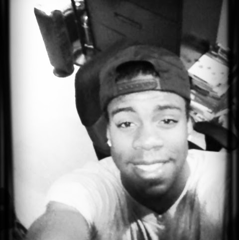 Deandre Martin Photo 12