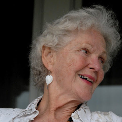 Carolyn Bird Photo 15