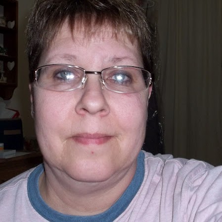 Renee Williamson Photo 24