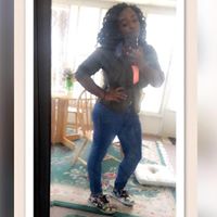 Justine Harris Photo 20