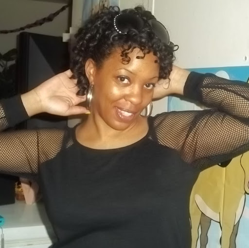 Lakisha Johnson Photo 9