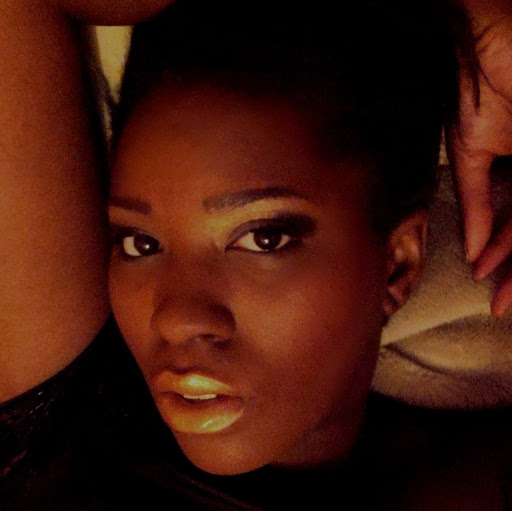 Stephanie Mensah Photo 11
