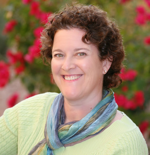 Elizabeth Keith Photo 33