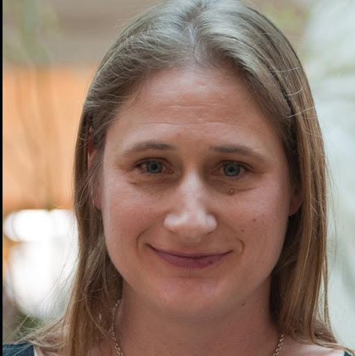 Jennifer Stern Photo 21