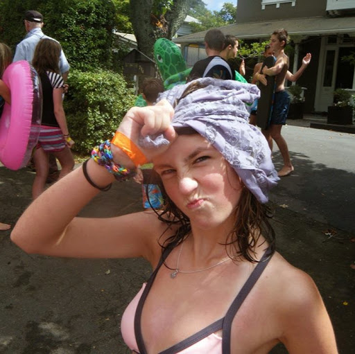 Michaela Smith Photo 21