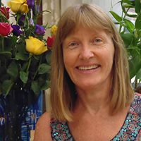 Marie Larsen Photo 39