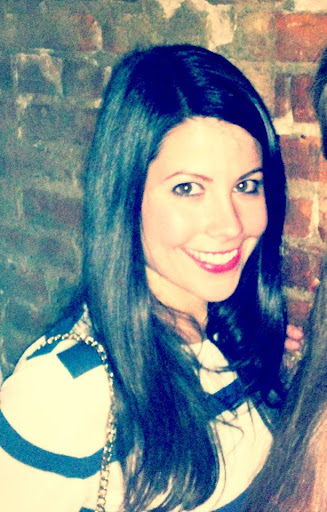 Christina Woods Photo 38