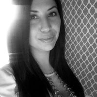 Christina Newton Photo 26
