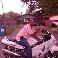 Warren Neal Photo 7