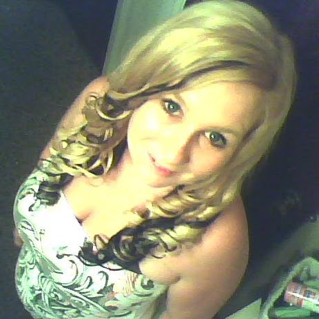 Jennifer Nickel Photo 10