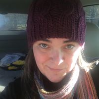 Julia Johnston Photo 28