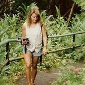 Christine Maki Photo 20
