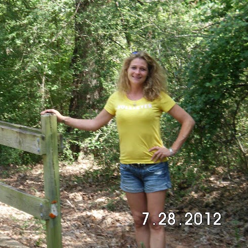 Stephanie Tate Photo 10