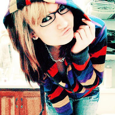 Tabitha Walker Photo 12