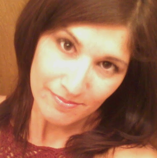Janet Monroy Photo 6