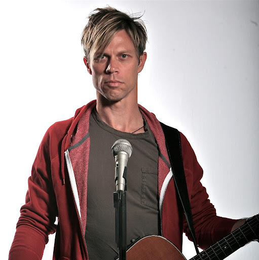 Tommy Fields Photo 33