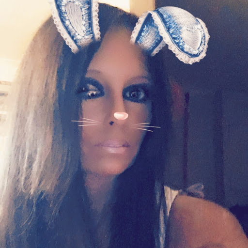 Mary Cox Photo 18