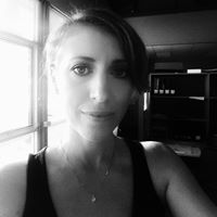 Michelle Reardon Photo 19