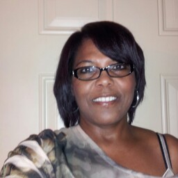 Carolyn Hampton Photo 9