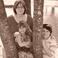 Deborah Latham Photo 25