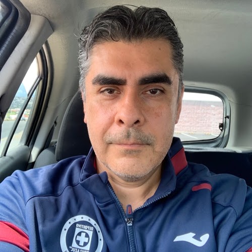 Alfredo Vazquez Photo 28