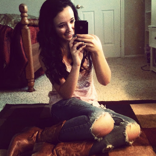 Jennifer Siegel Photo 11