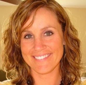 Emily Blakely Photo 20