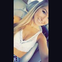 Haley Martin Photo 17