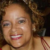 Roberta Robinson Photo 22