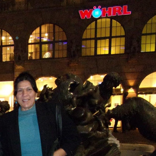 Eneida Garcia Photo 6