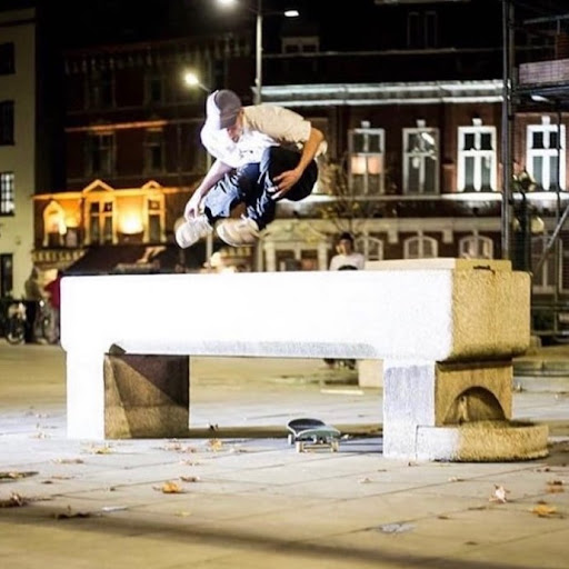 Nathan Neal Photo 32