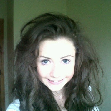 Holly Byrne Photo 41