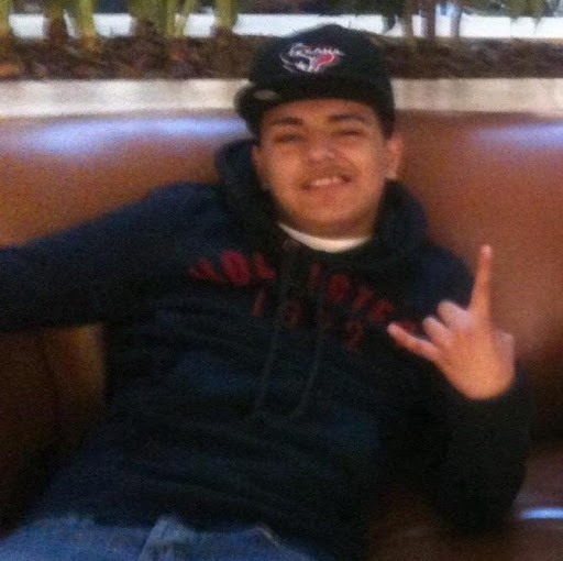 Jose Escamilla Photo 13