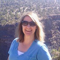 Stephanie Batten Photo 5