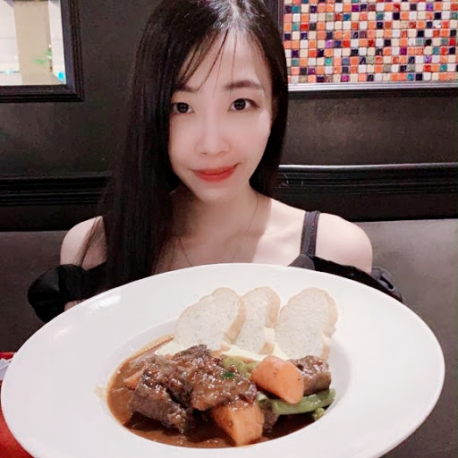 Agnes Wong Photo 24