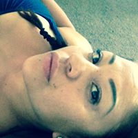 Janet Navarro Photo 17