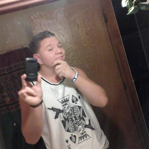 Brandon Dean Photo 40