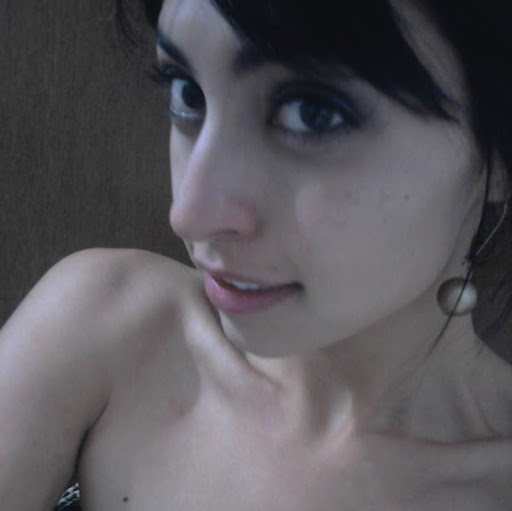 Alejandra Garcia Photo 17