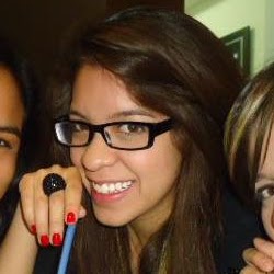 Martha Valenzuela Photo 26