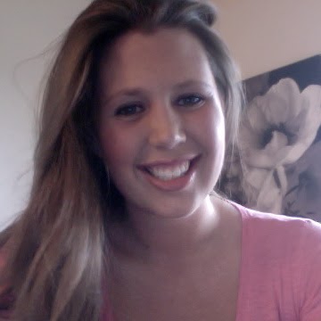 Danielle King Photo 38