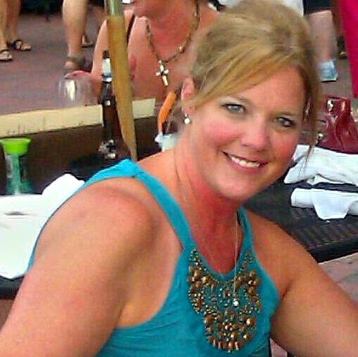 Michelle Priest Photo 17