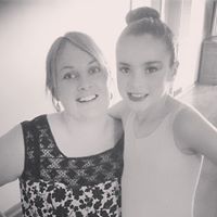 Tania Hill Photo 5
